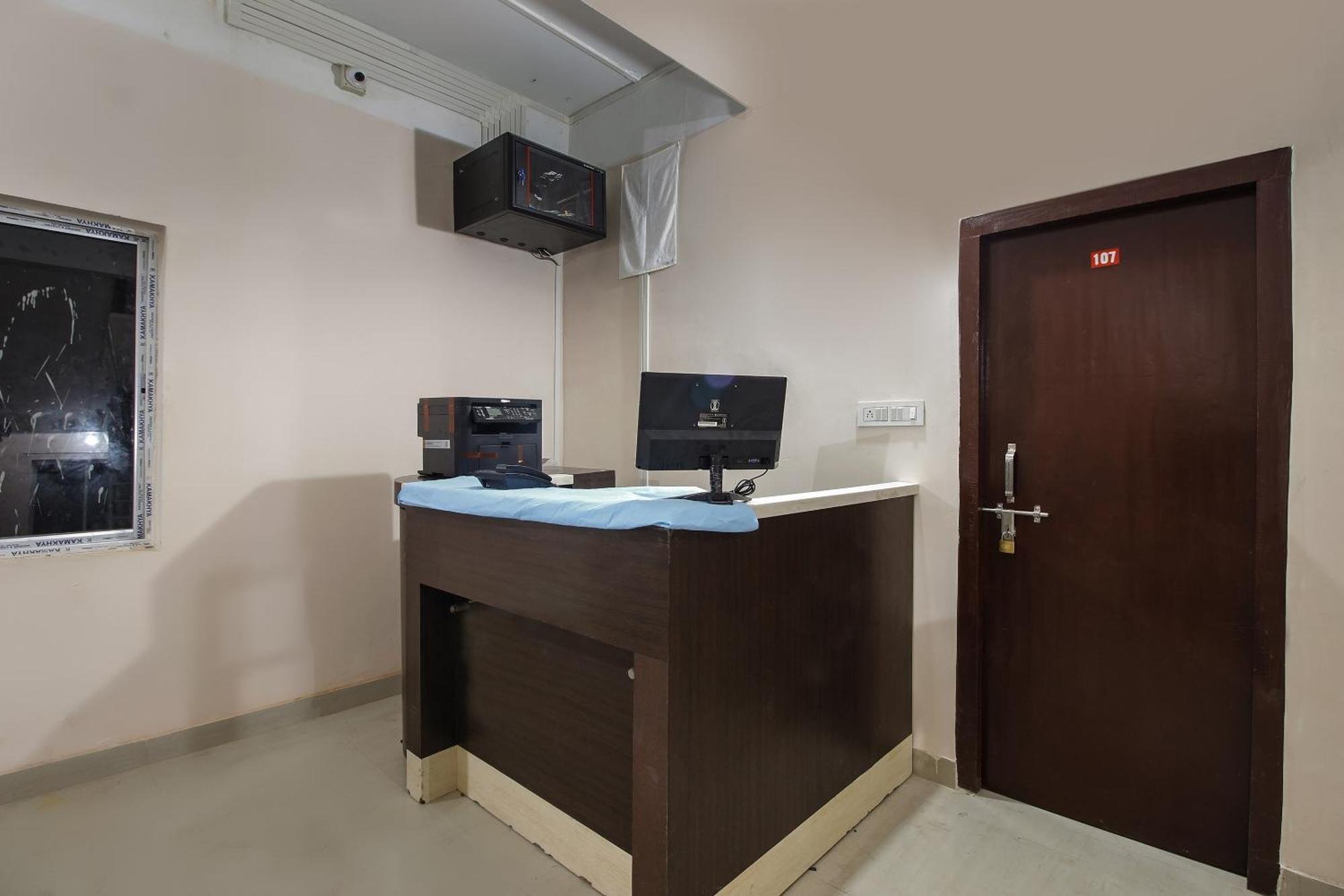 Hotel O Shiva Guest House Guwahati Exterior foto
